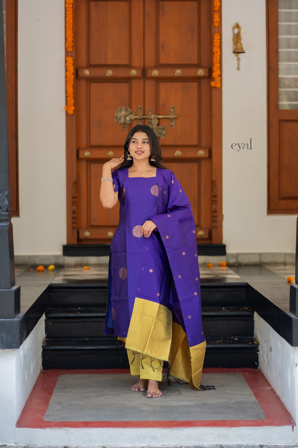 Dhriya