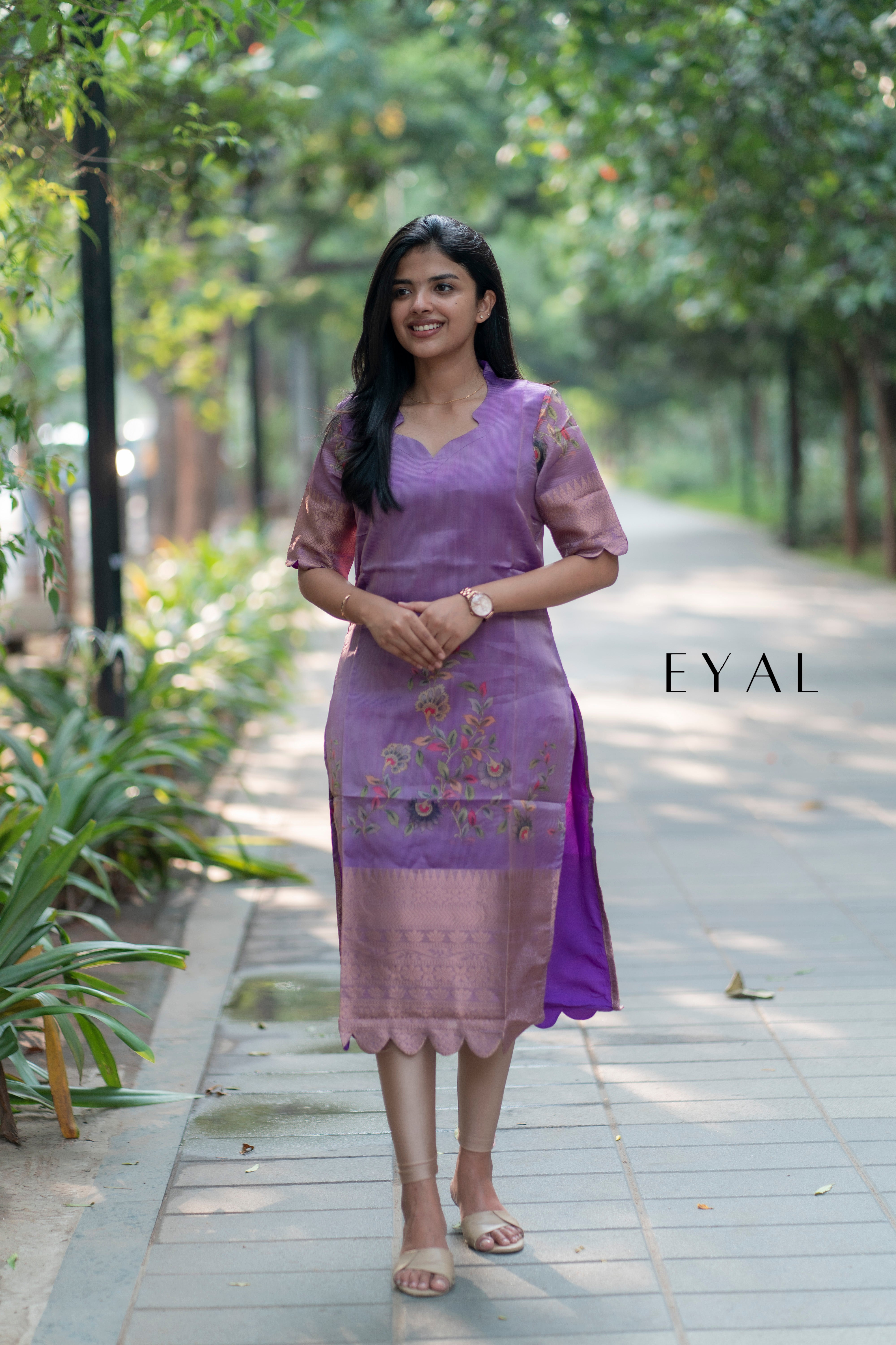 Lilac tissue kurti with scallop details-1400