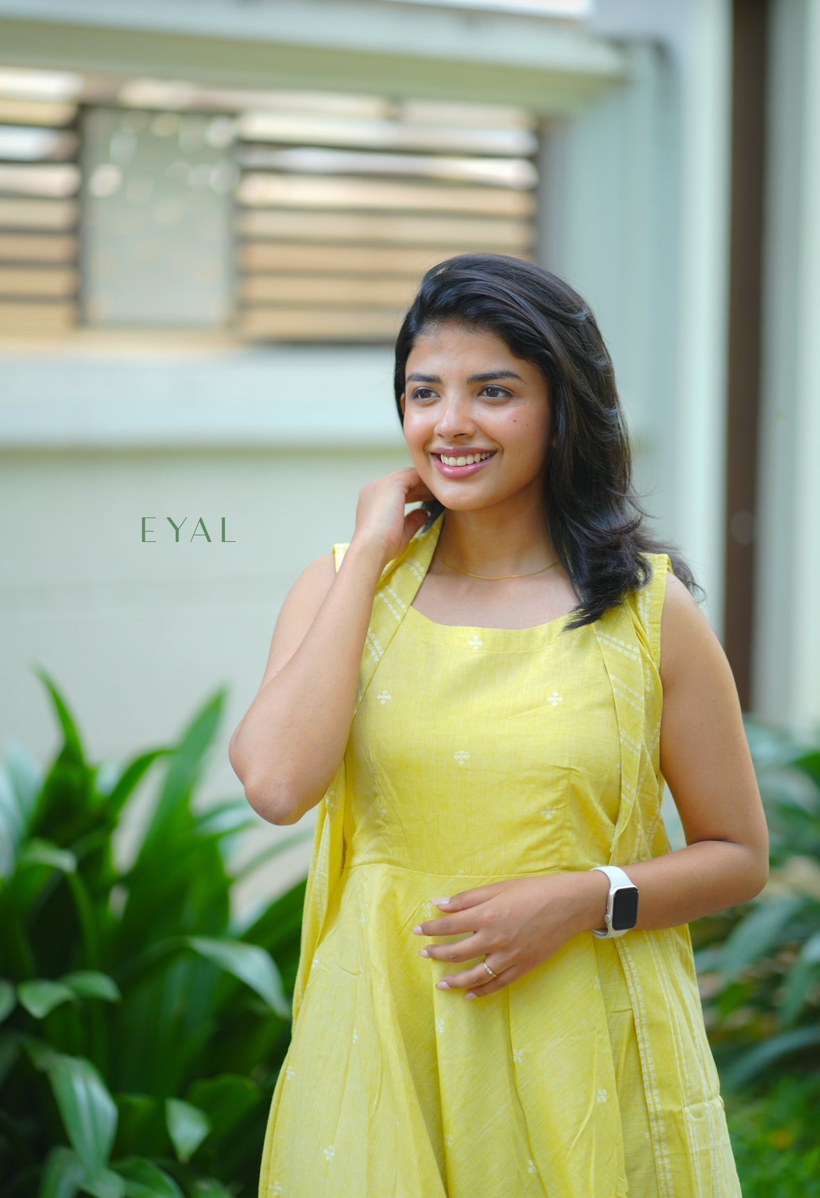 Yellowy - 1529