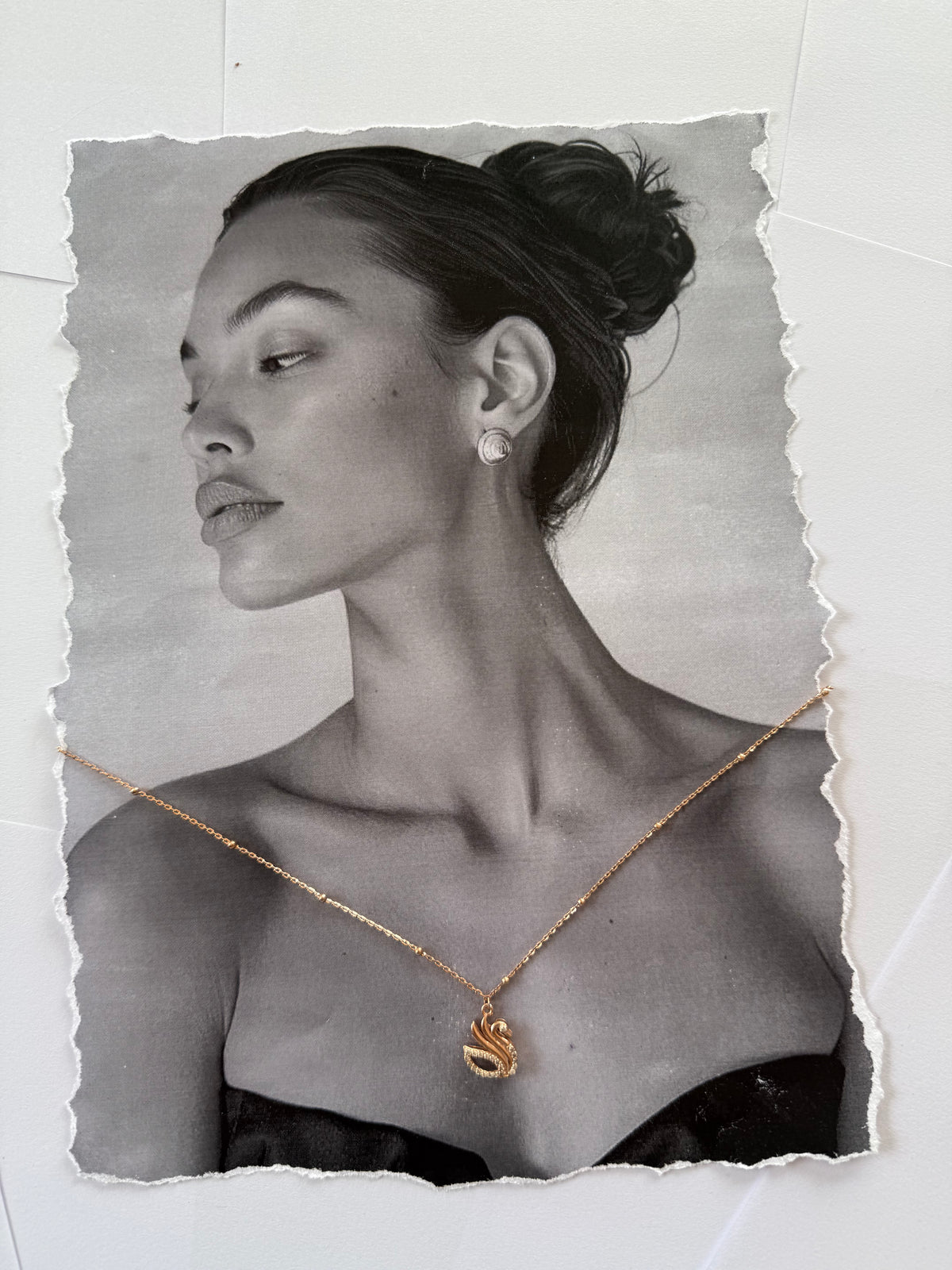 Swanelle Necklace