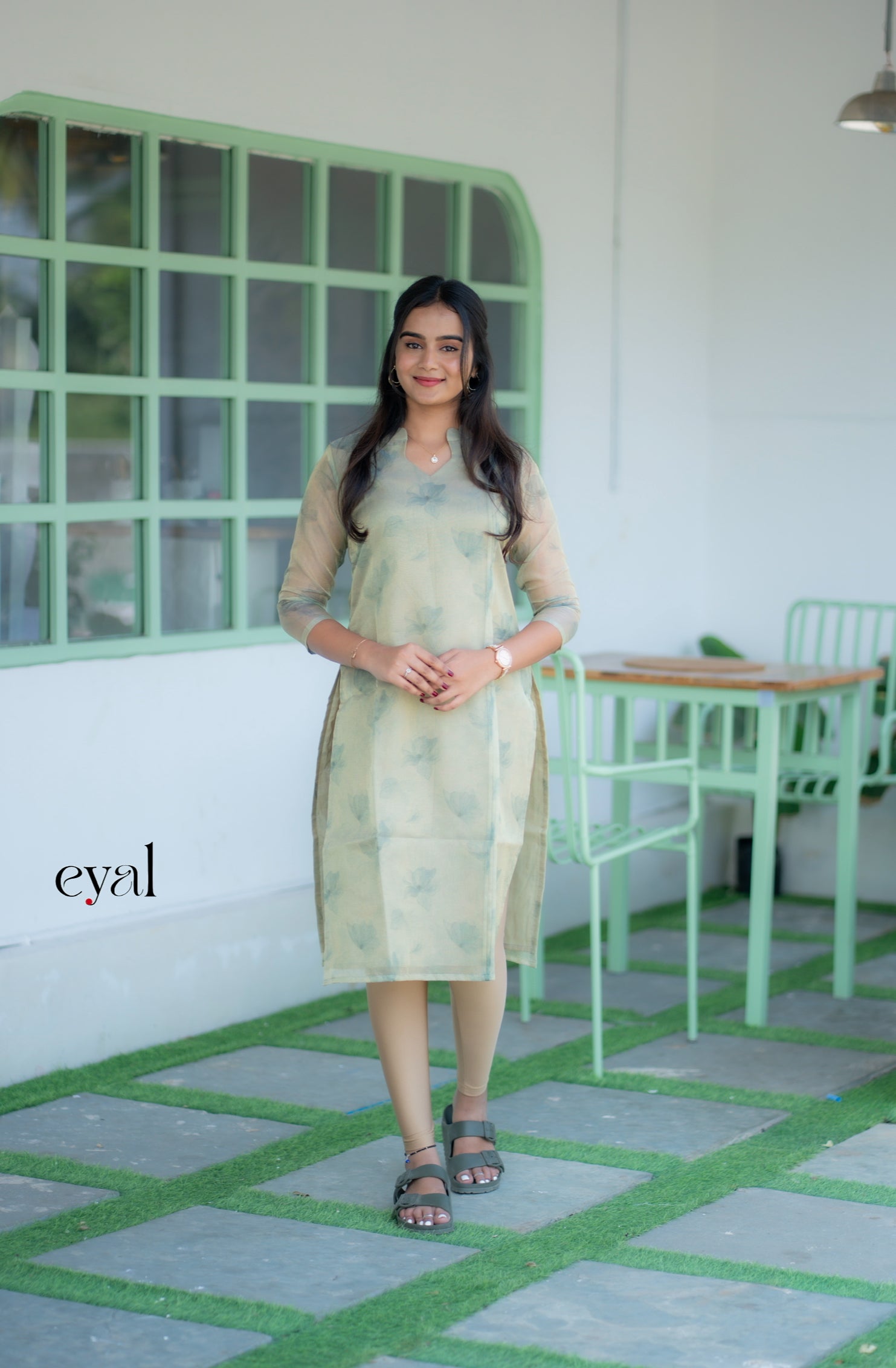 Willow veil kurti