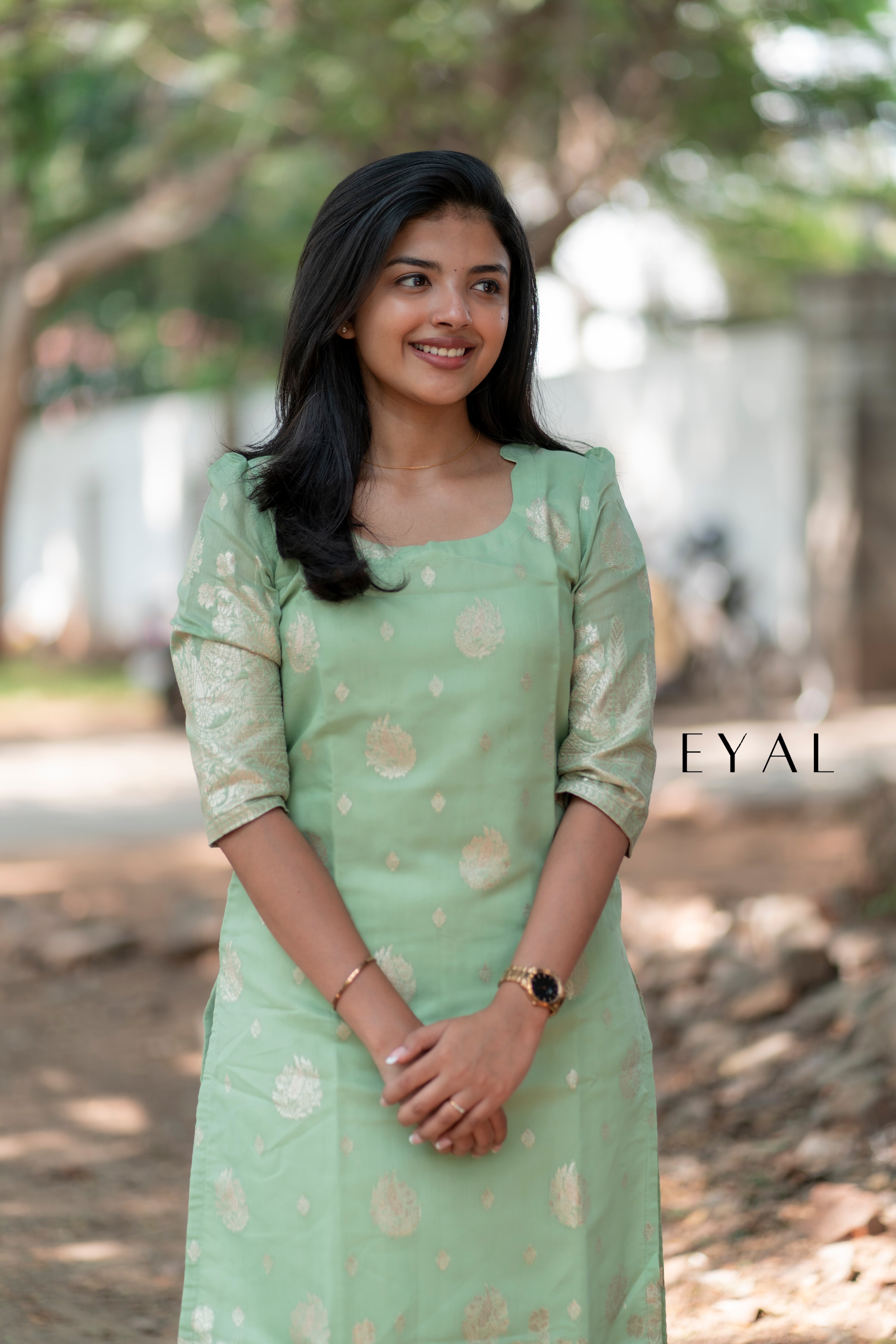 Green banaras kurti