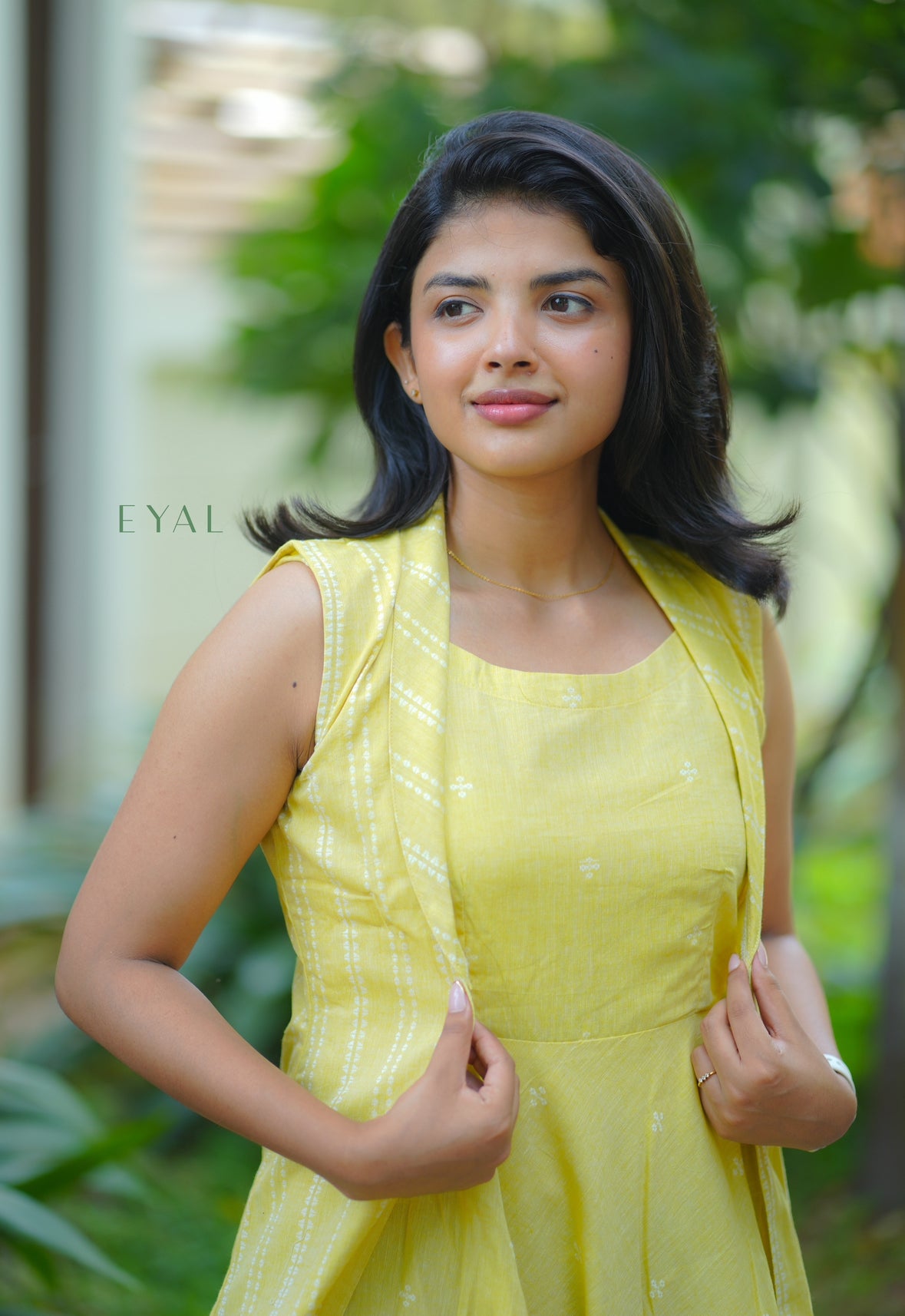 Yellowy - 1529