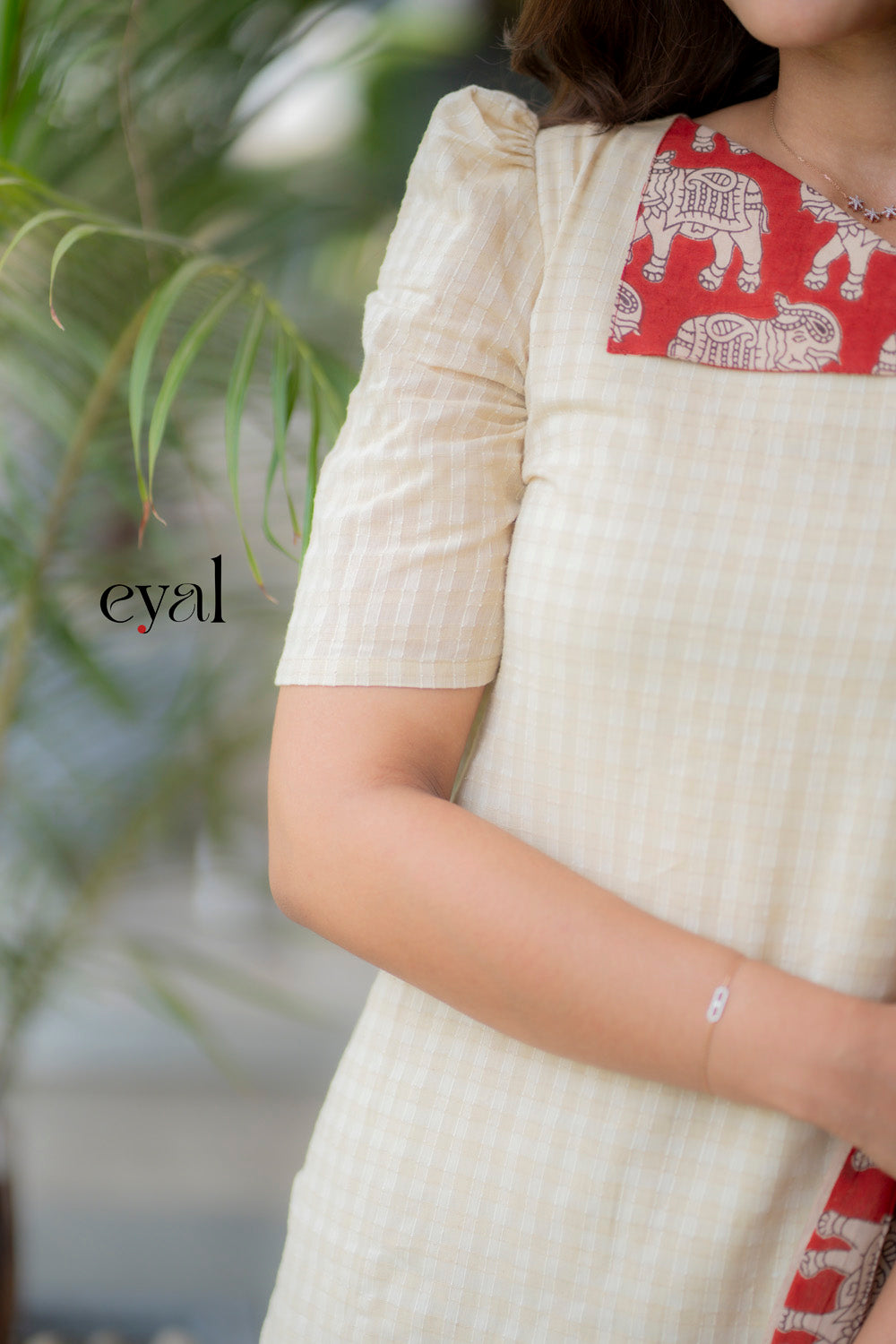 Scarlet ivory suit