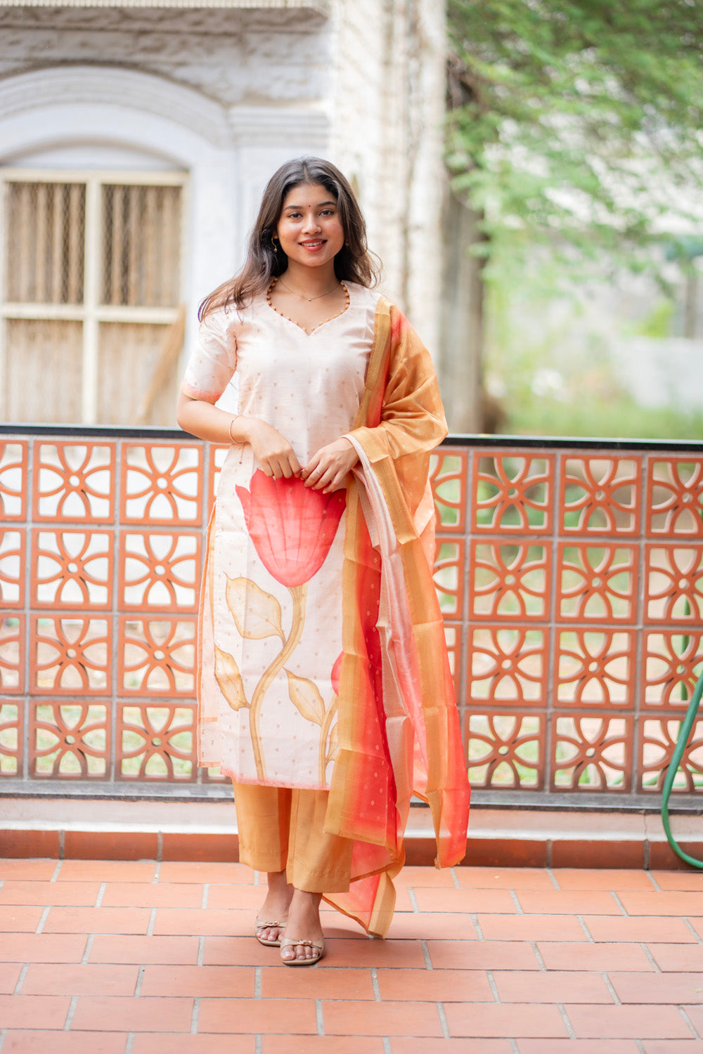 Coral gulab set