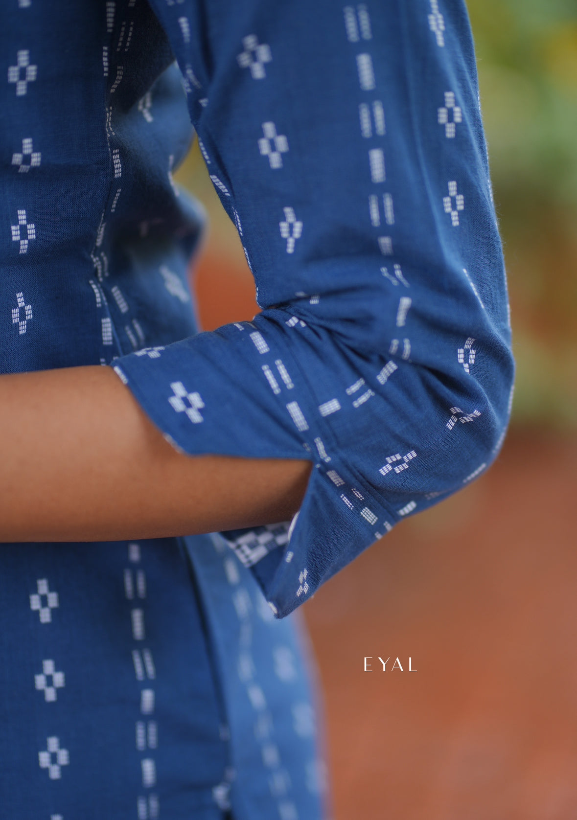 Blue hues -1532