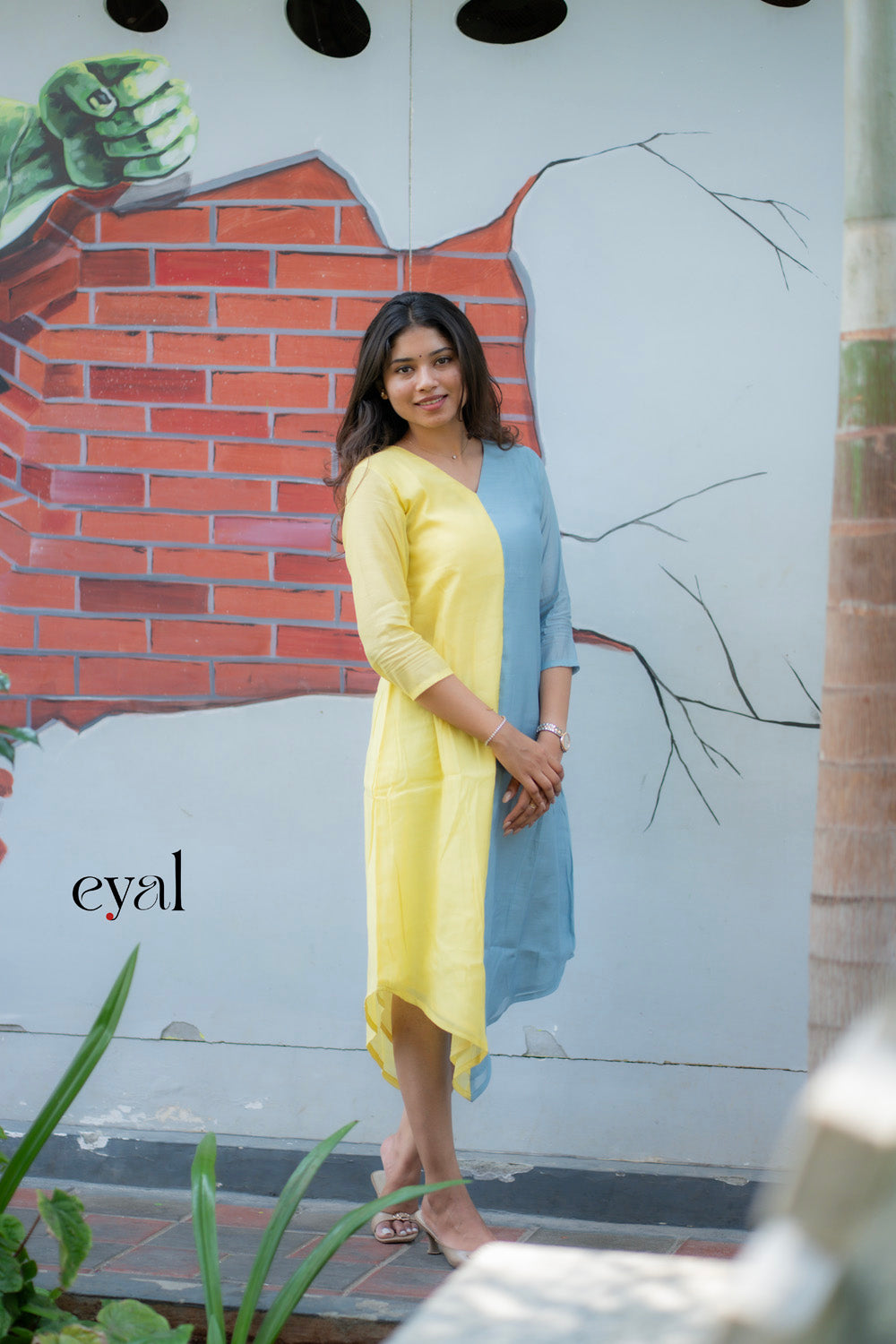 Lemon Sky Asymmetry Kurti