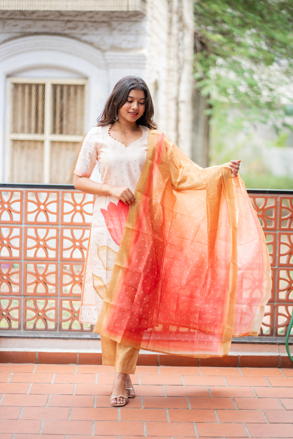 Coral gulab set