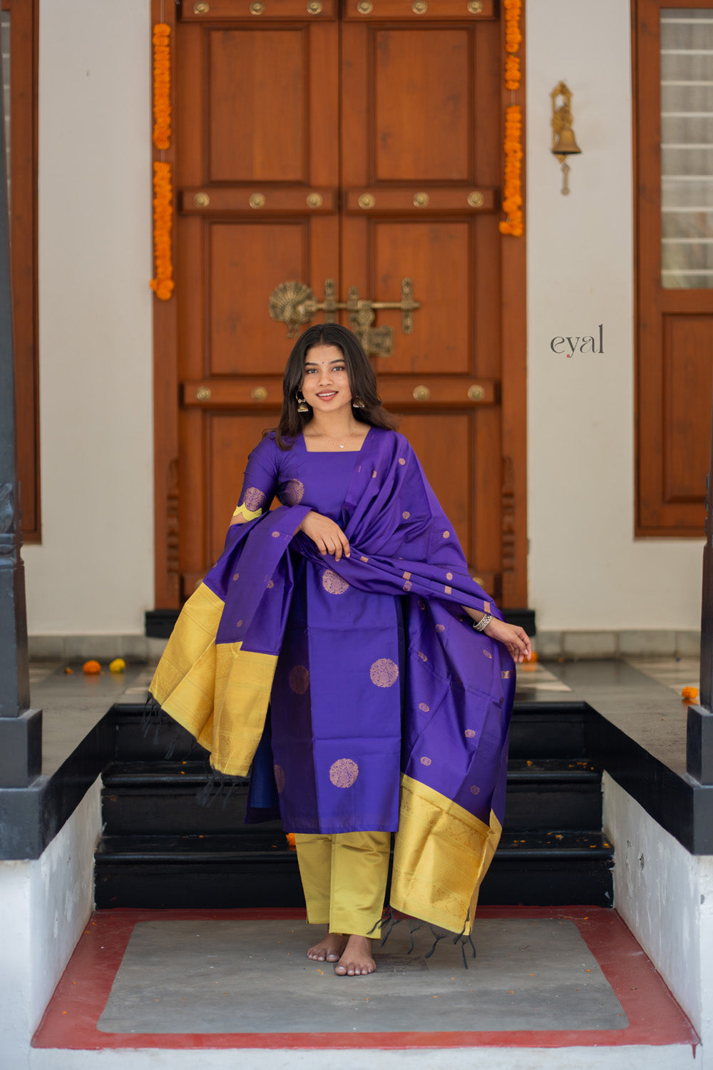 Dhriya