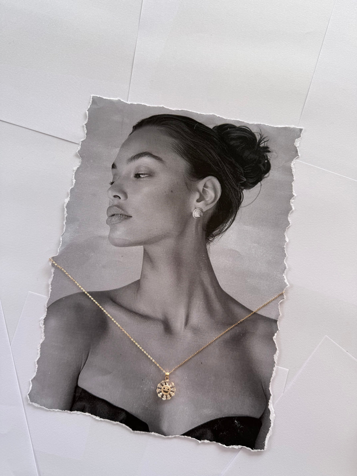 Elara Sun chain