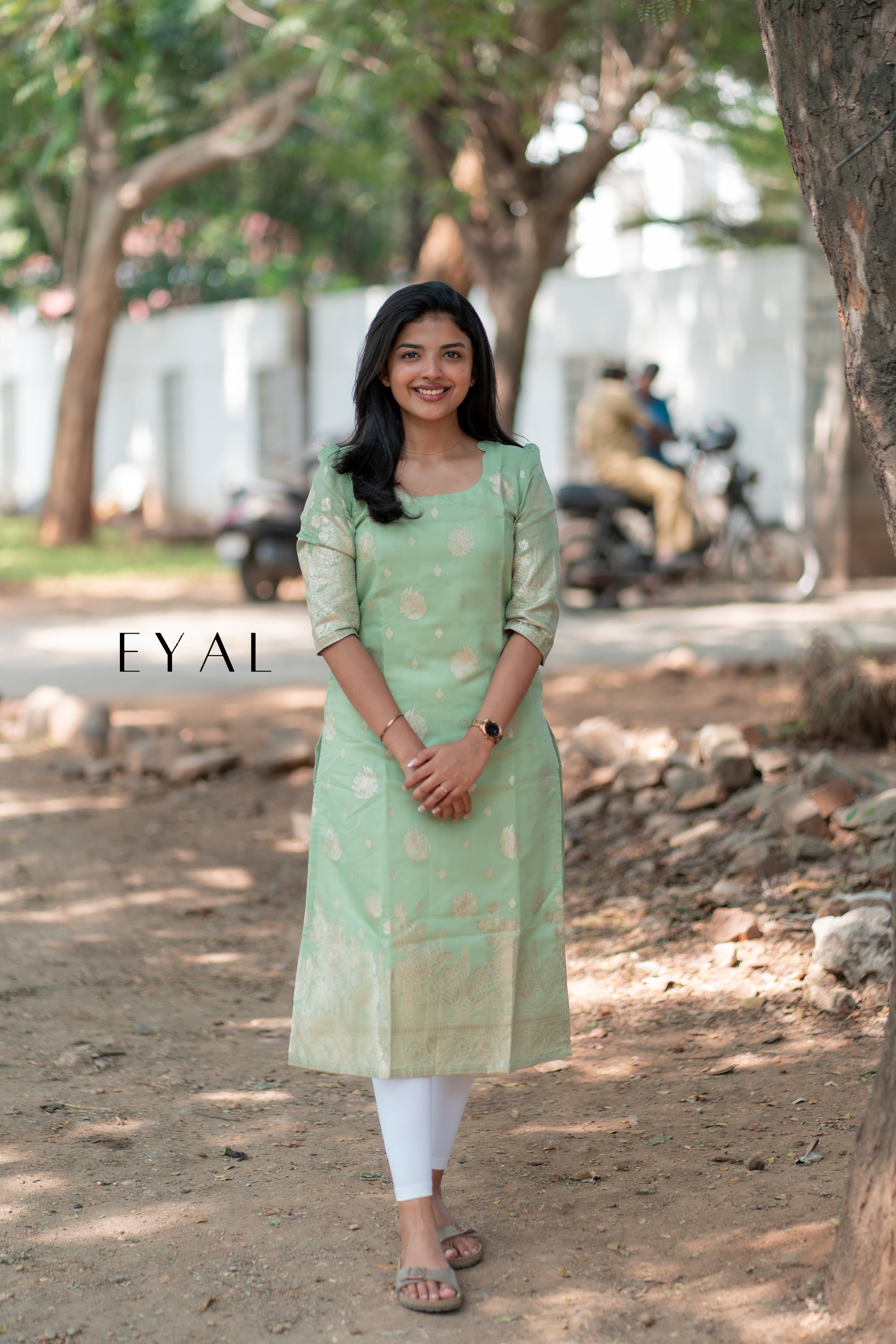 Green banaras kurti