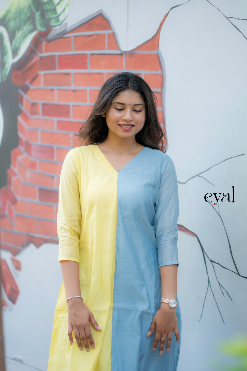 Lemon Sky Asymmetry Kurti