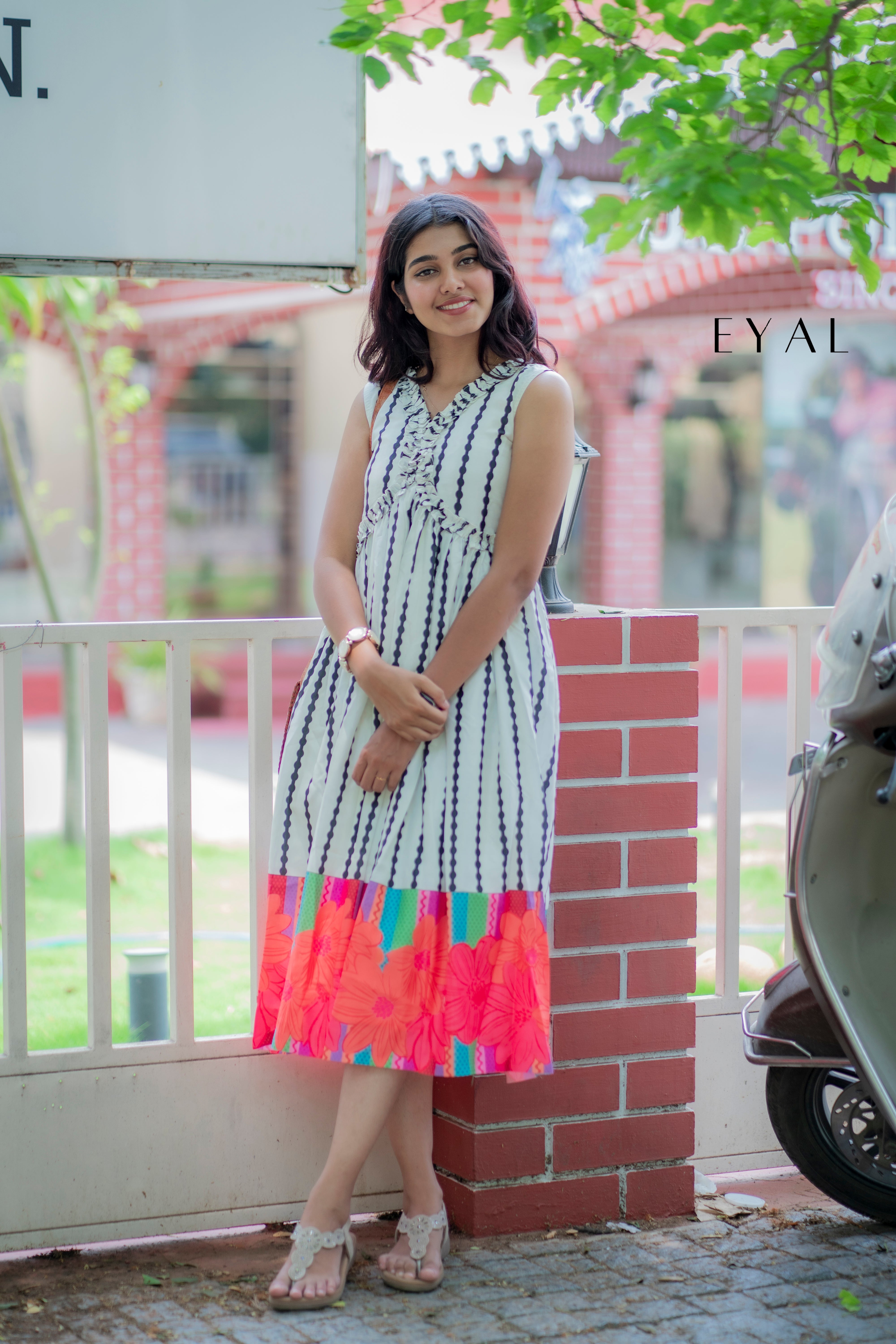 Petal and stripe - 1517