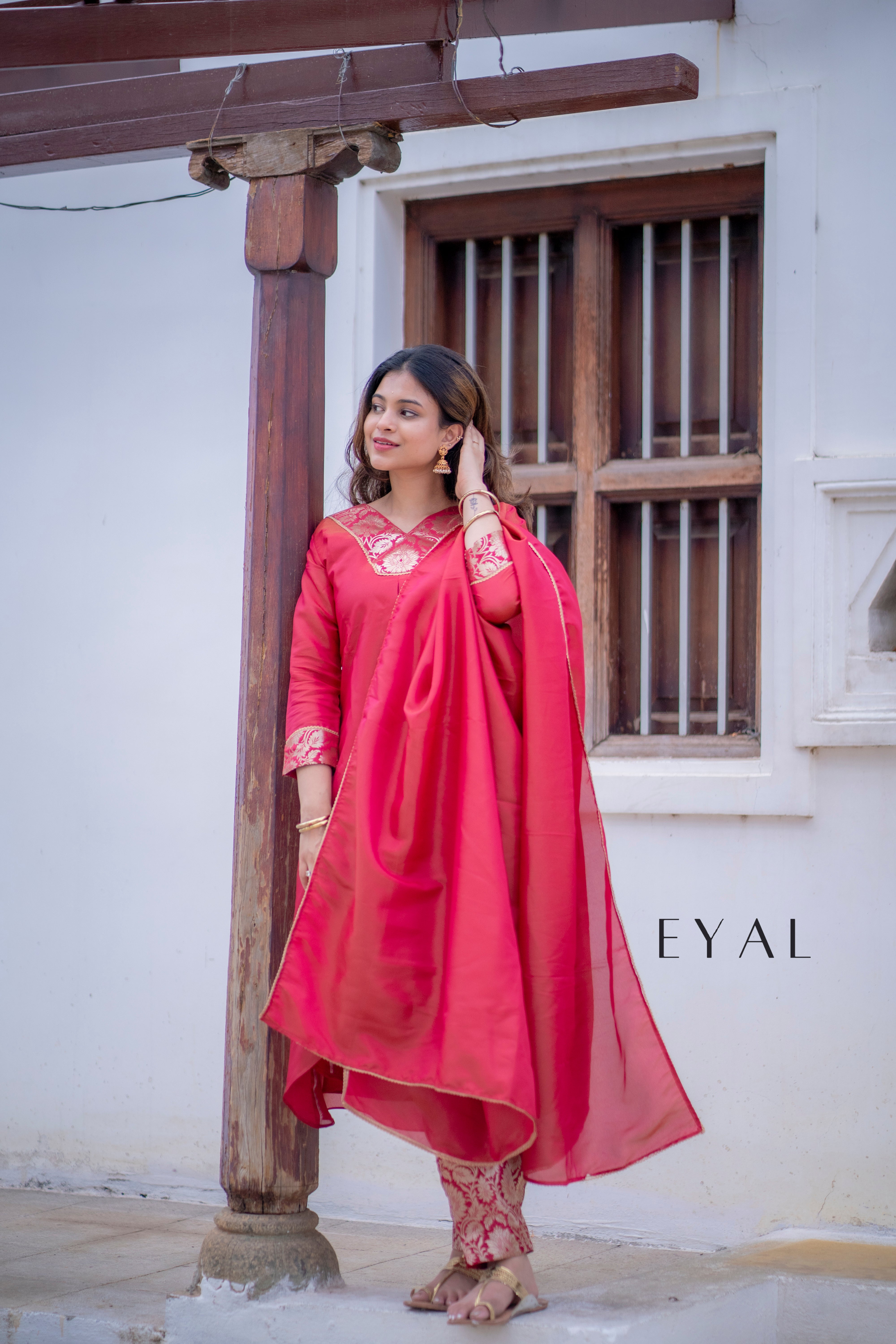 Iniya