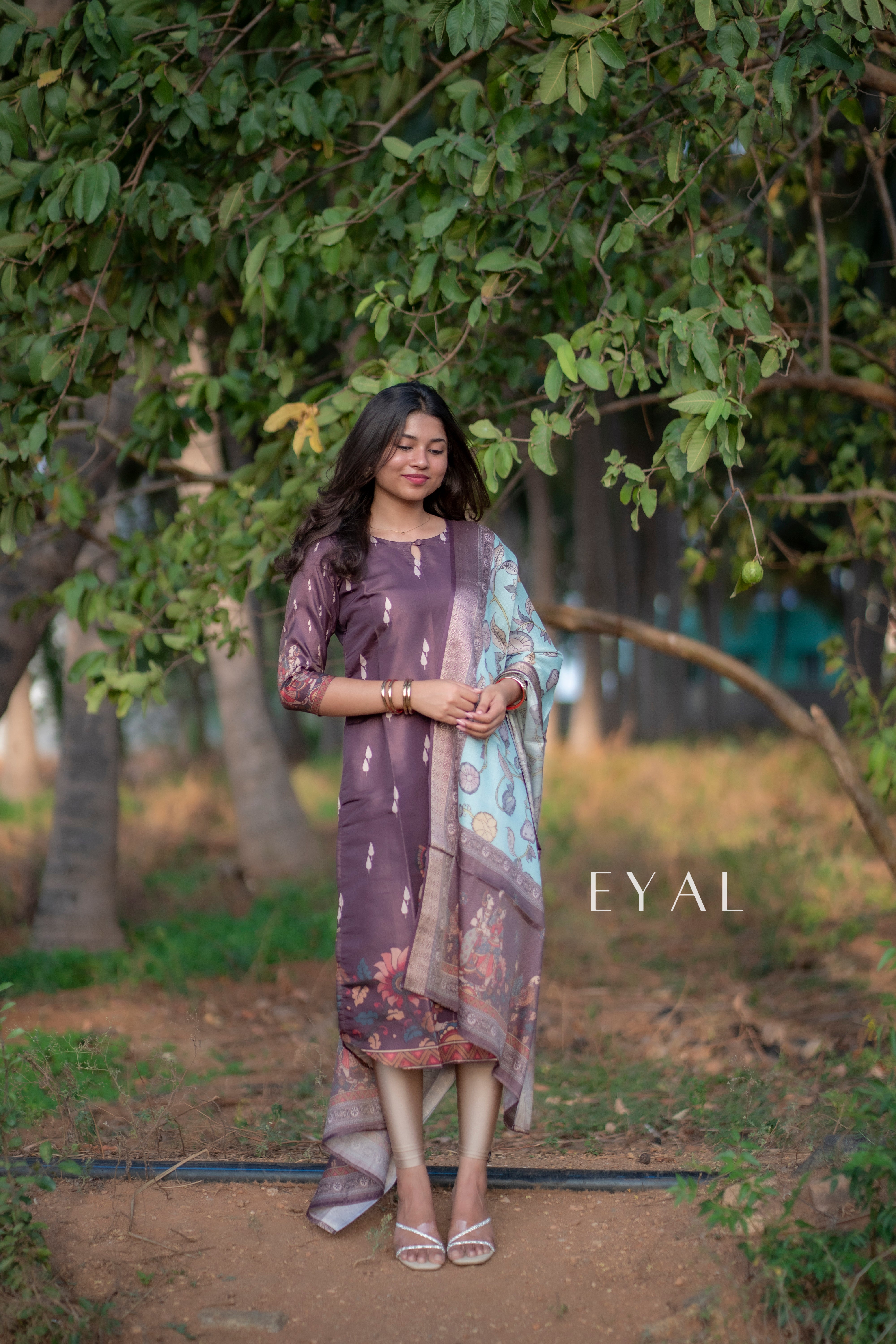 Pavalam