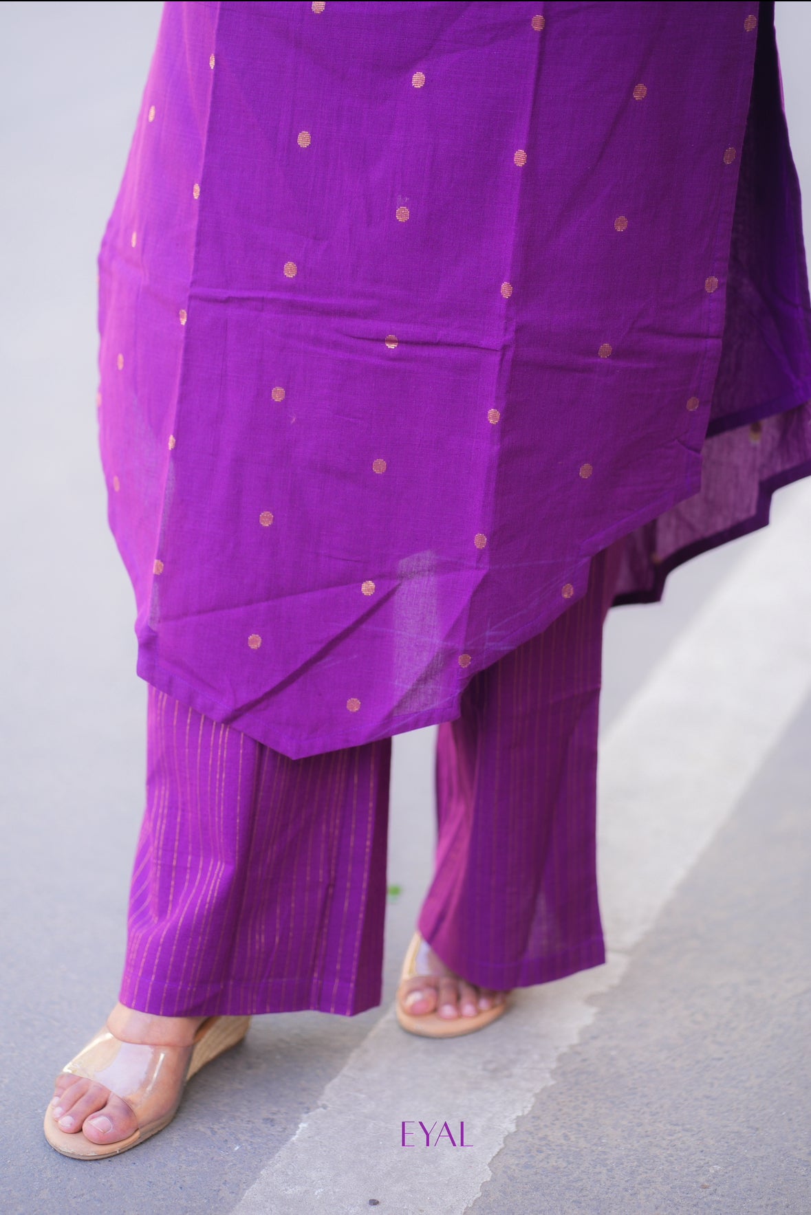 Poonguzhal - 1554
