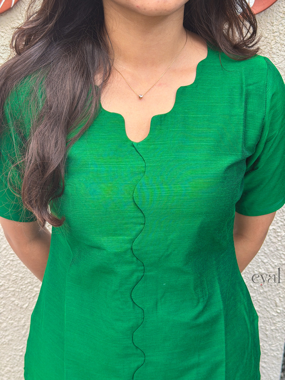 Emerald wave