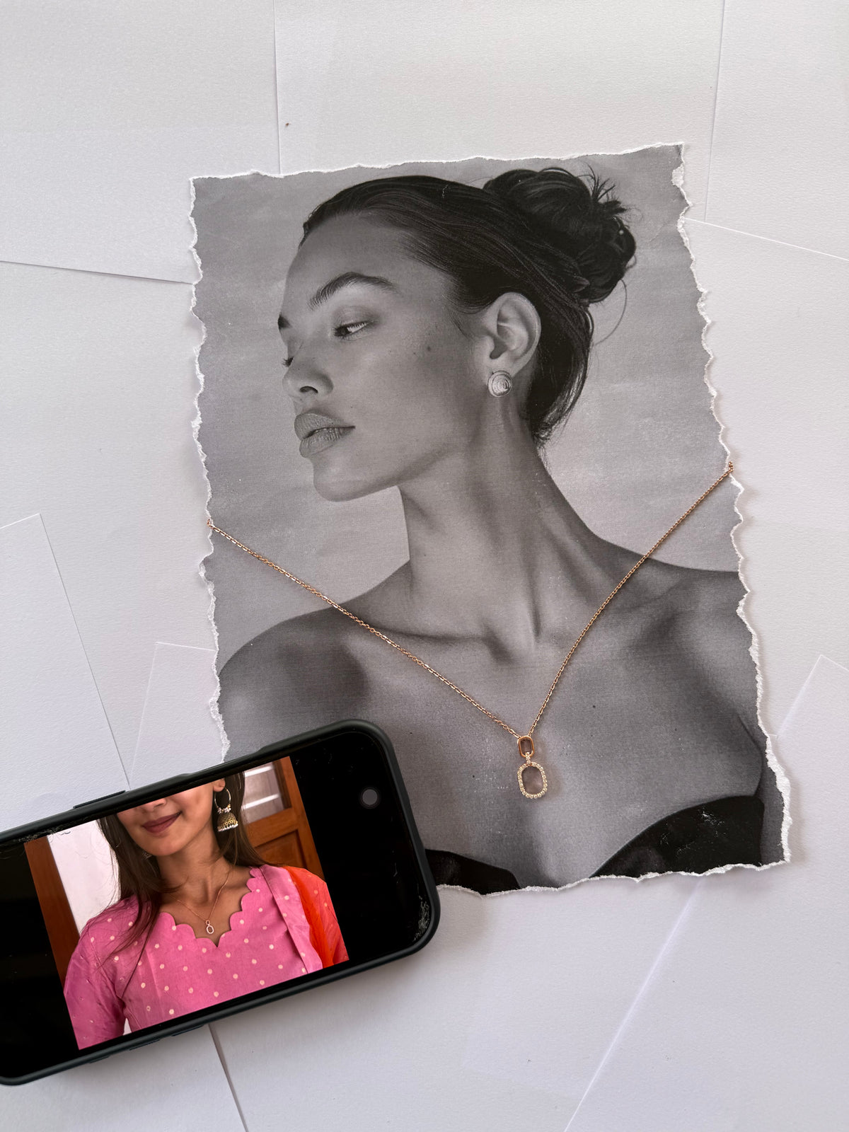 Aurelle Oval Necklace