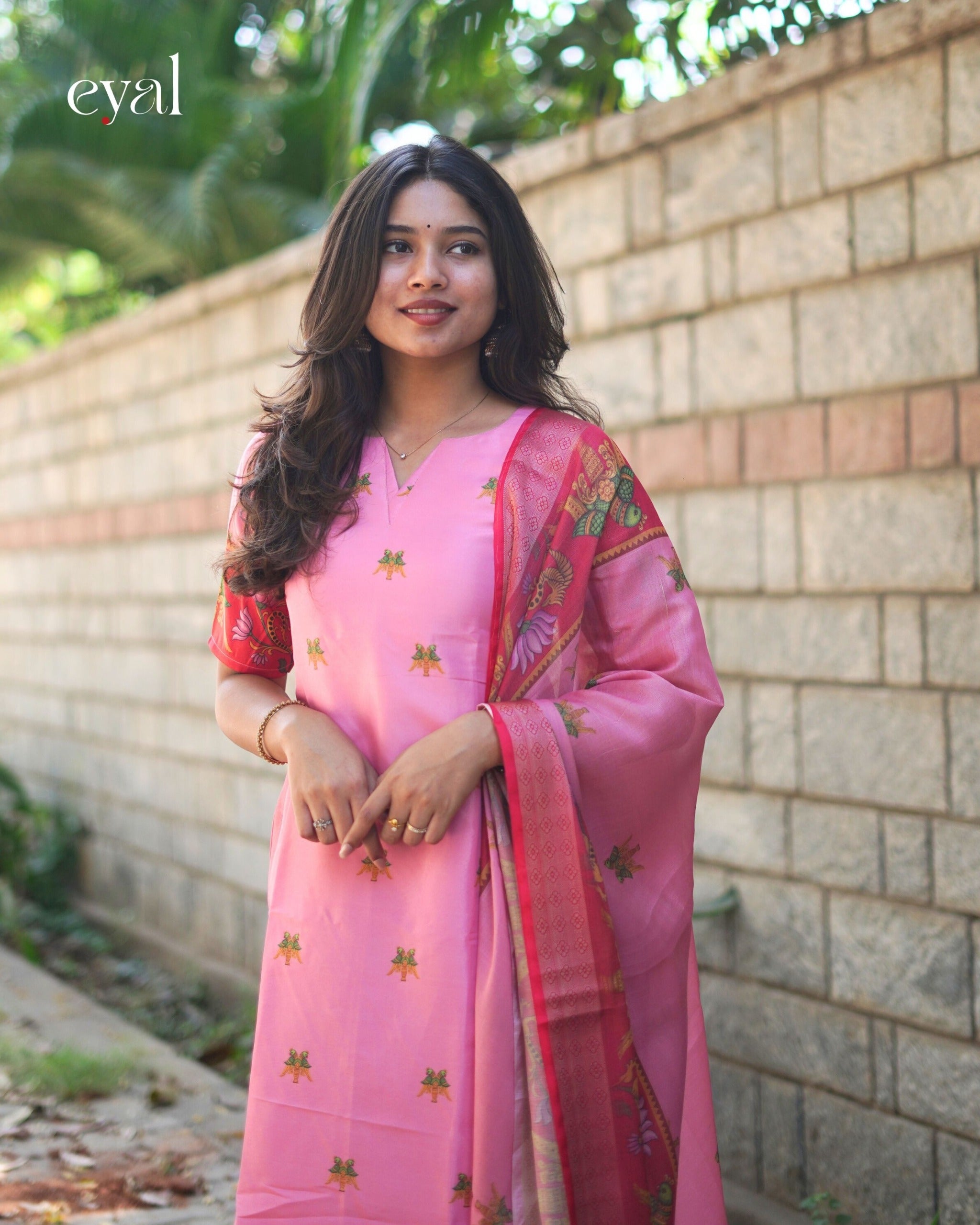 Tanjore canvas kurti with dupatta