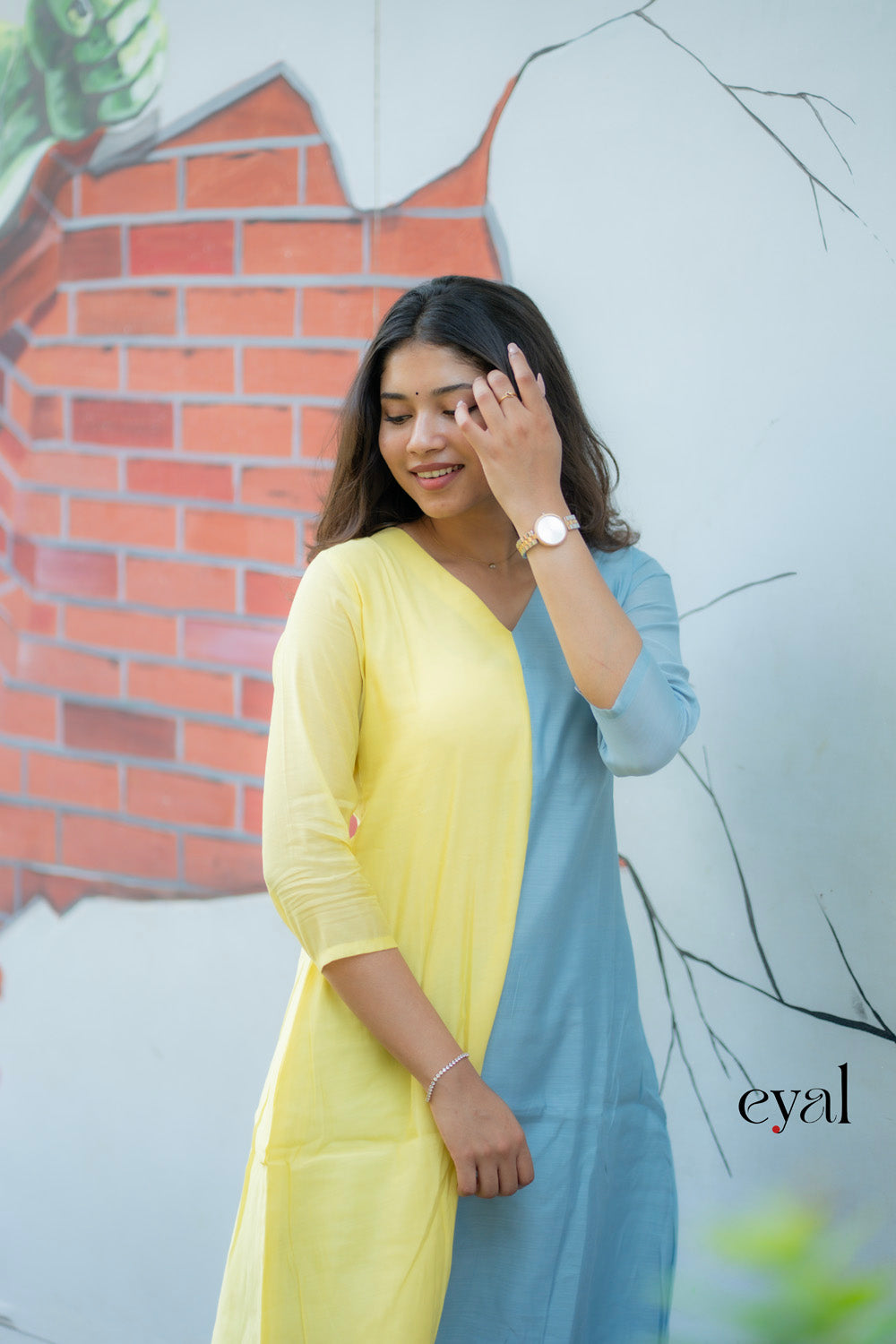 Lemon Sky Asymmetry Kurti