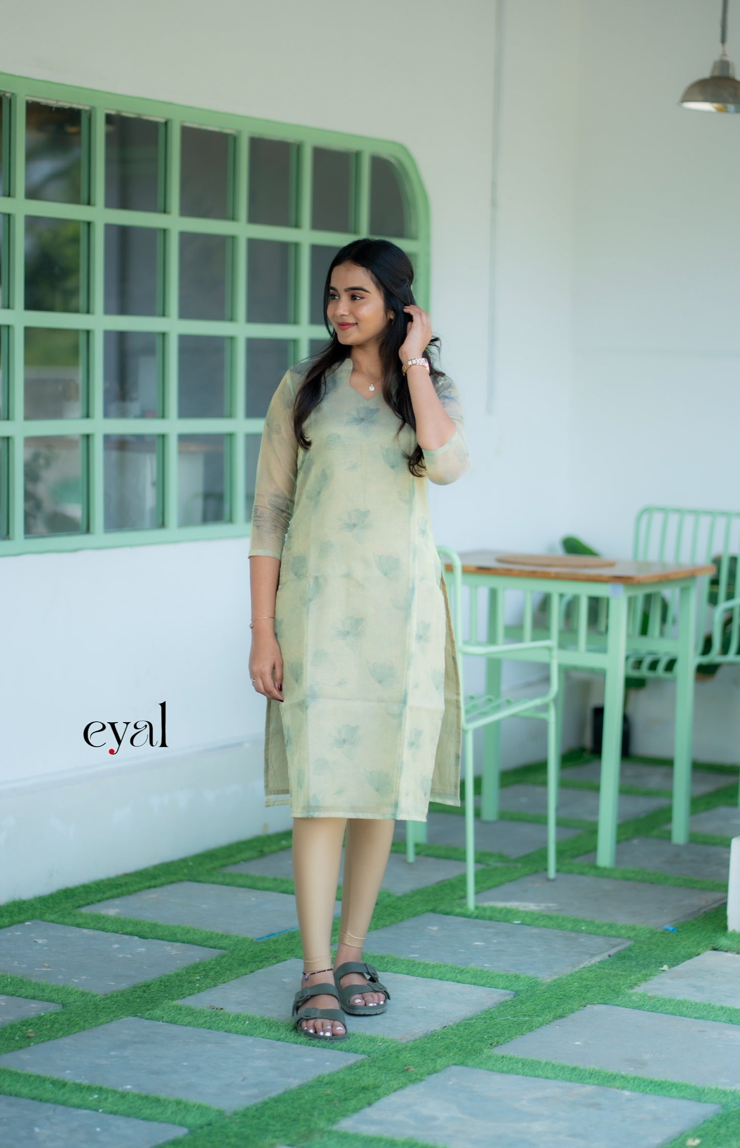 Willow veil kurti