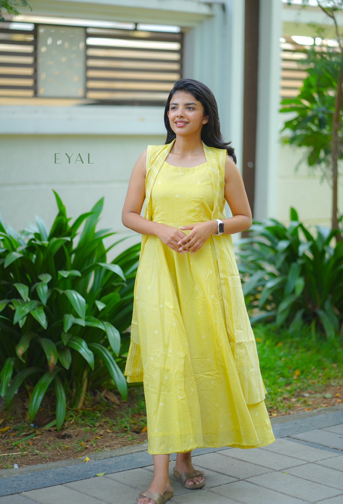 Yellowy - 1529