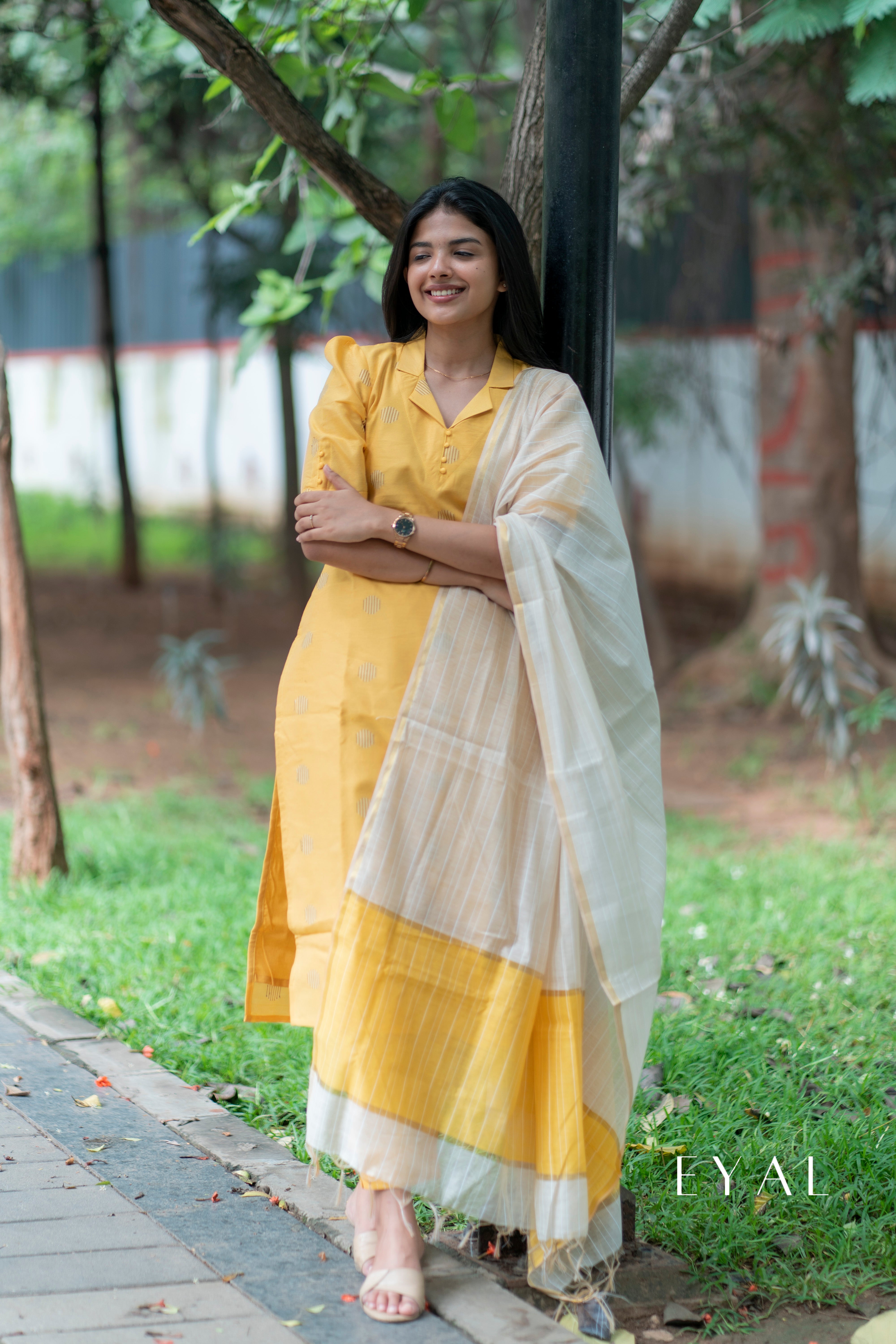 Yellow raw silk suit   - 1397