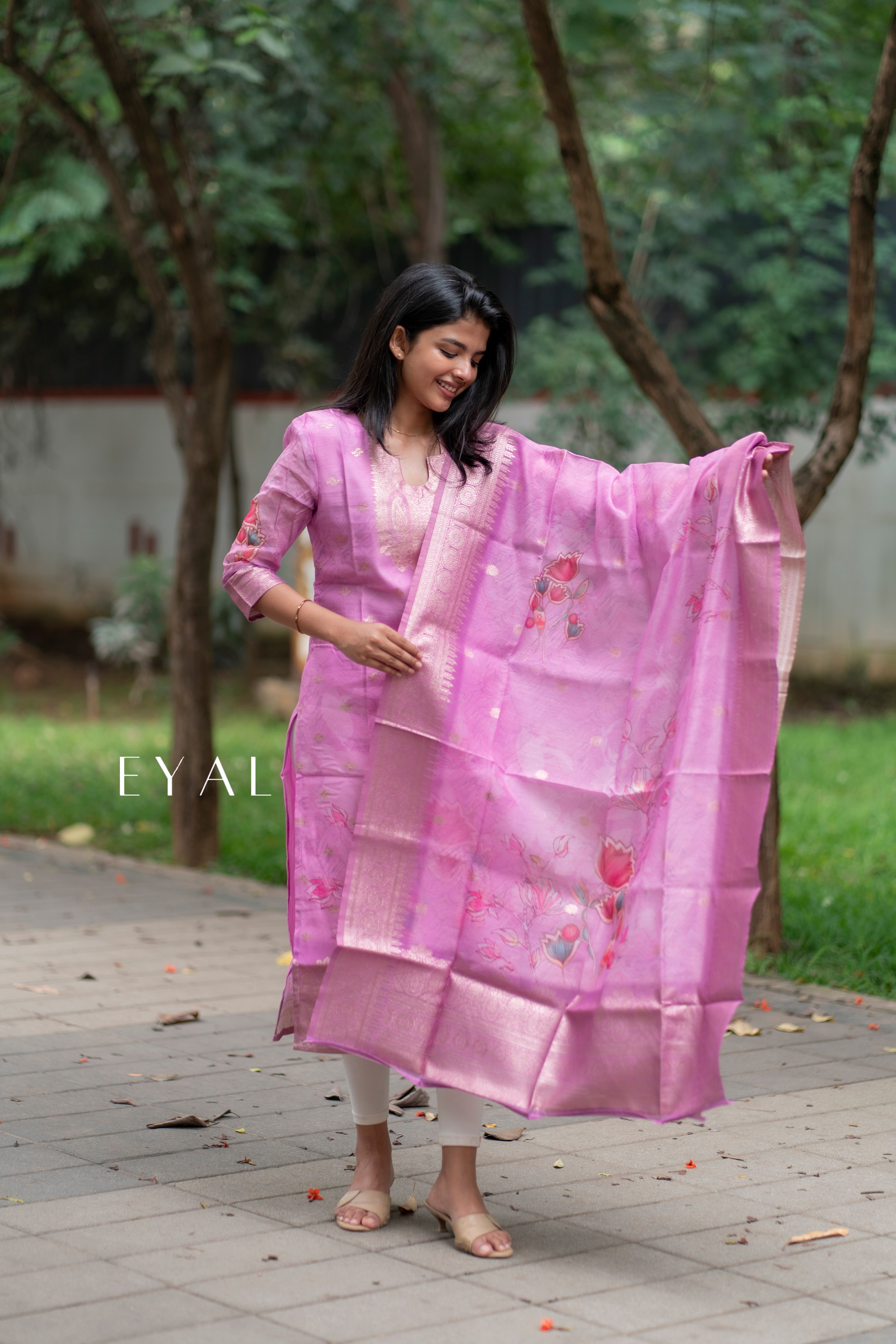 Rose chanderi kurti with duppatta- 1327