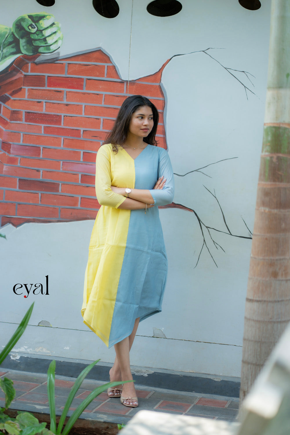 Lemon Sky Asymmetry Kurti