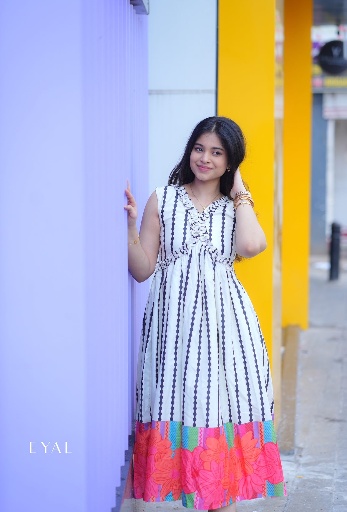 Petal and stripe - 1517