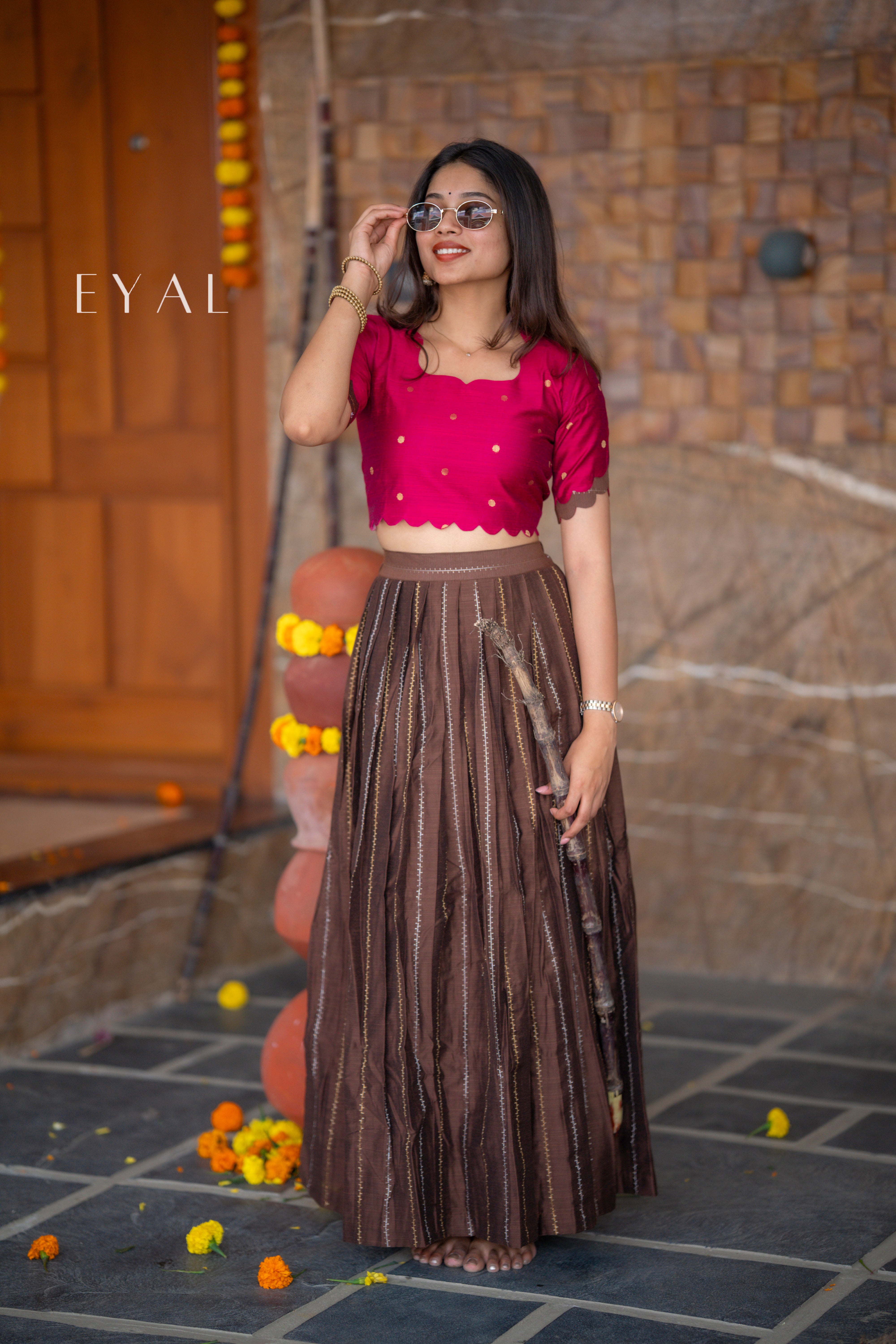 Man vasanai - the earthy tone skirt & top