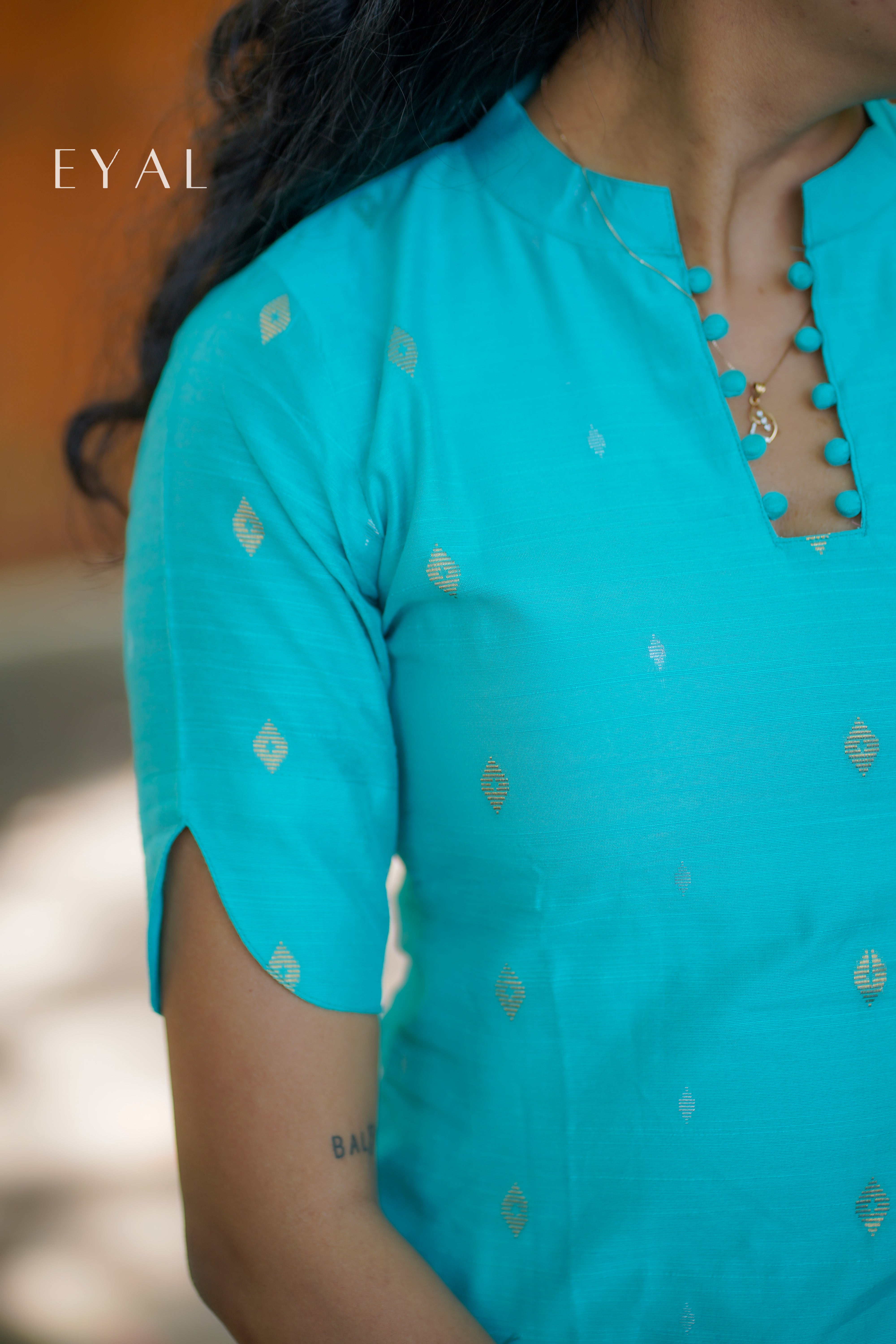 Neela megam