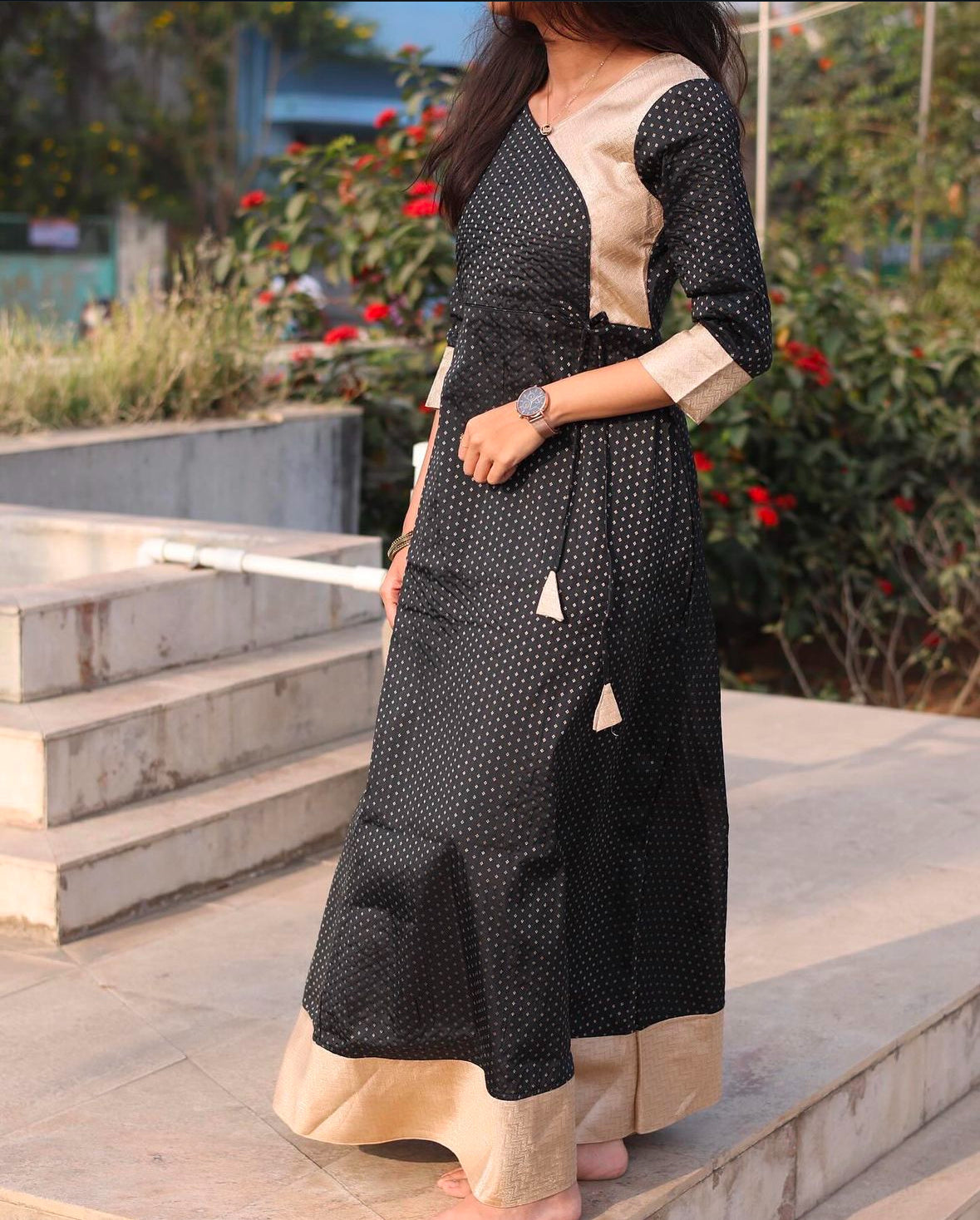 Black banaras gown -813